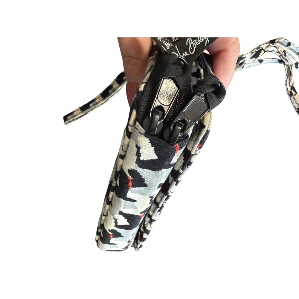 Vera Bradley Playful Scottie All In One Crossbody Wallet Wristlet Dog Print‎